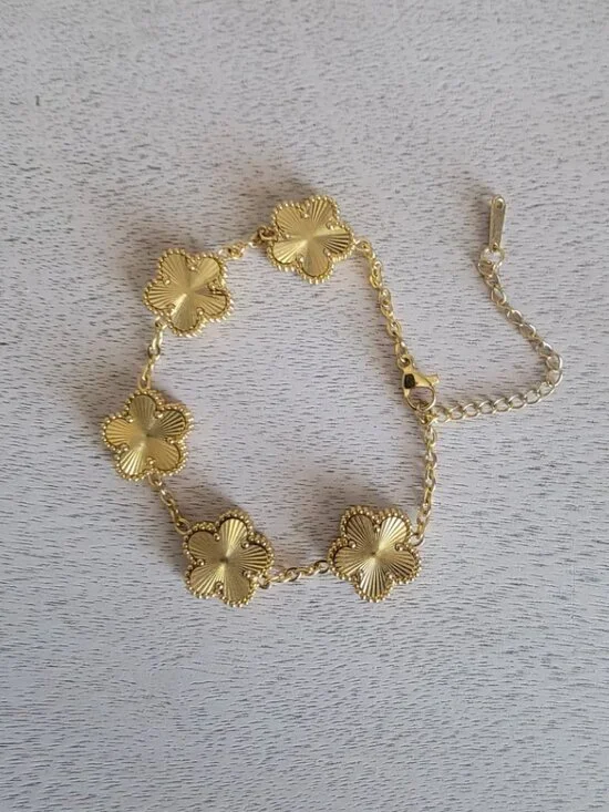 Designer Inspired Gold Tone Necklace Set - Picture 2 of 4